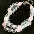 大粒の水晶とローズクォーツのキラキラブレスレット
