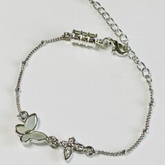 可愛いブレスレットの修理