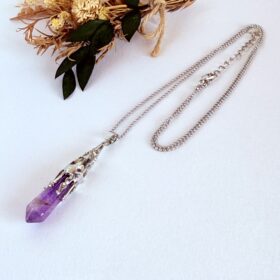 アメジスト　ペンダントトップのロングネックレス