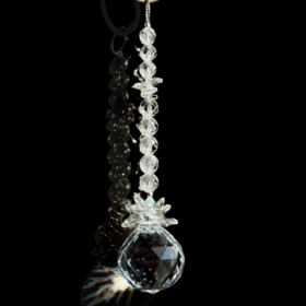 クリスタル水晶のサンキャッチャー