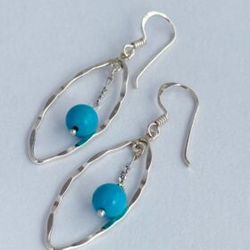 【ターコイズ】揺れる Silver925ピアス：天然石